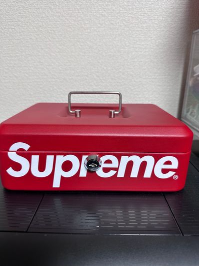 Supreme Lock Box "Red"