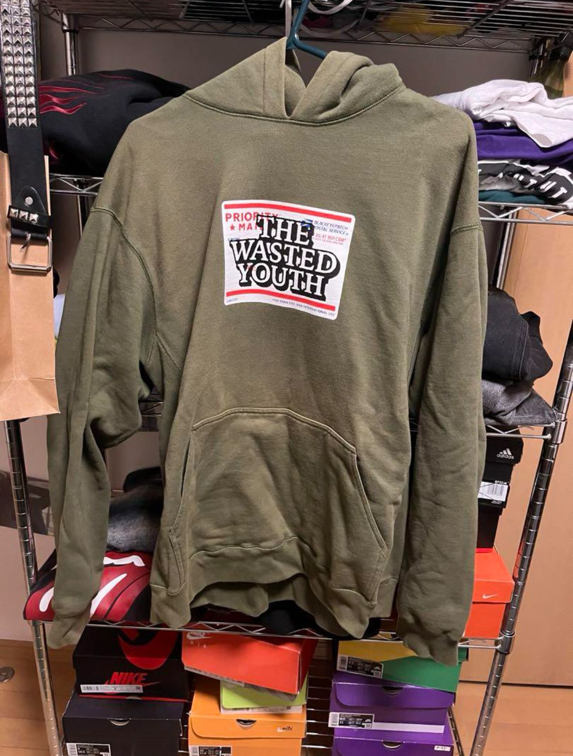 BlackEyePatch x Wasted Youth PRIORITY LABEL HOODIE "Olive" / VERDY