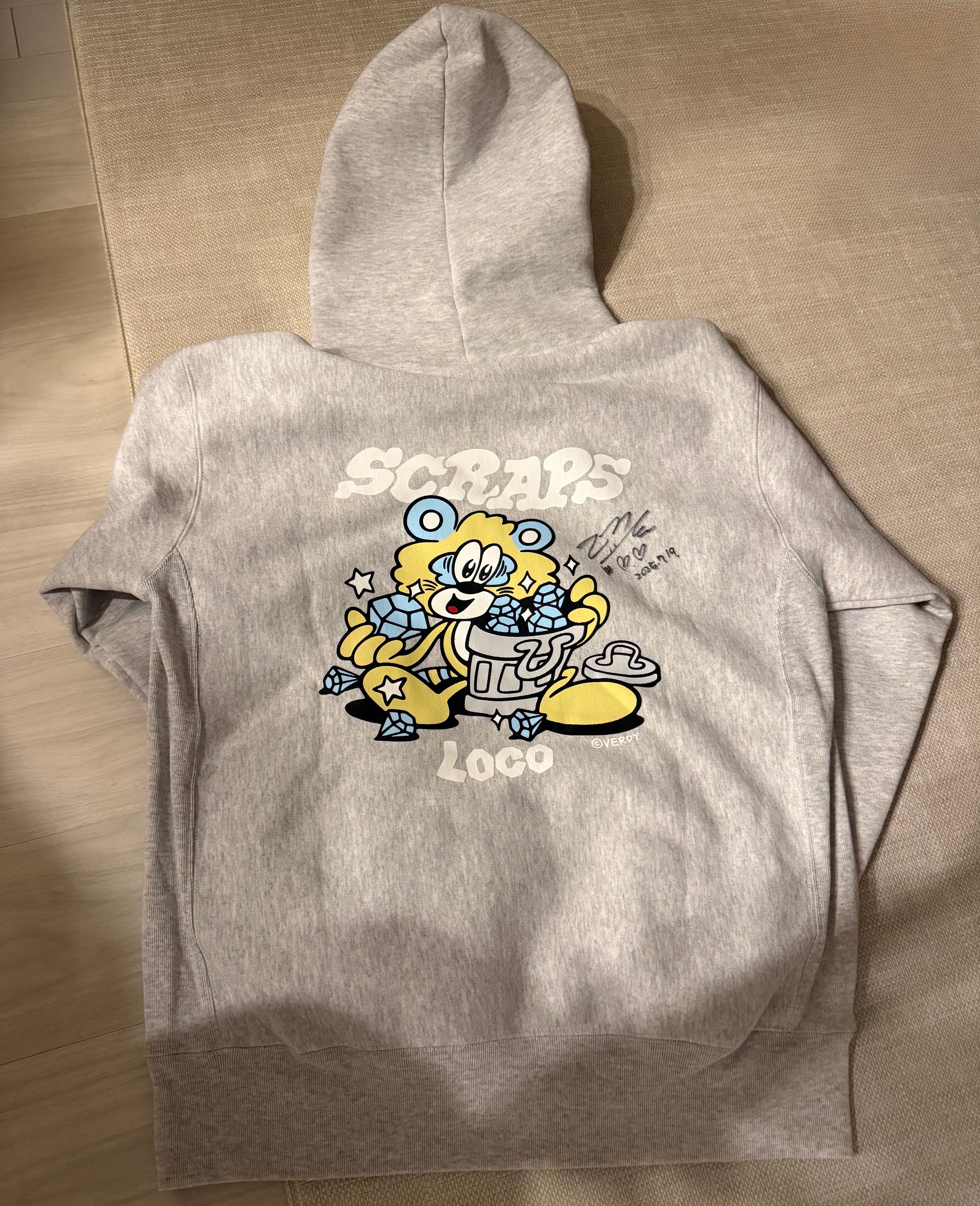 ヴェルディ x ロコ スクラップス フーディー "グレー"