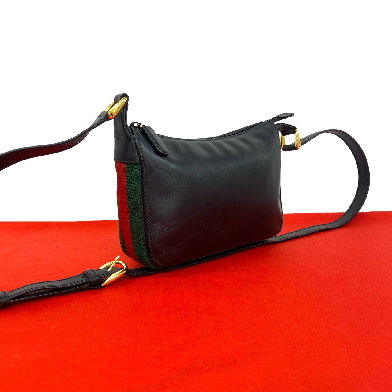 GUCCI グッチ シェリーライン レザー ショルダーバッグ ブラック
 26723