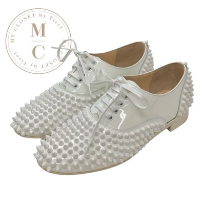 クリスチャンルブタン Christian Louboutin FREDDY FLAT フラットシューズ 靴 シューズ パテント ホワイト 白 レースアップシューズ スパイク スタッズ