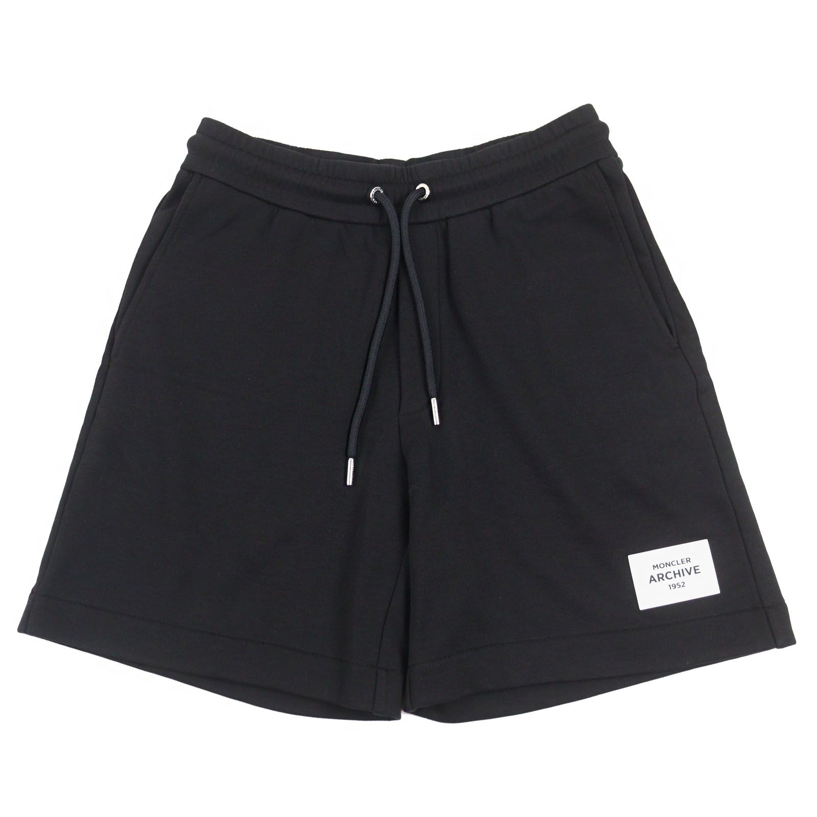 新品・未使用(ワケあり)】モンクレール ショートパンツ メンズ
