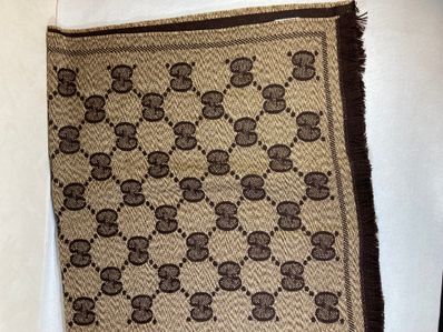 グッチ ストール 625898