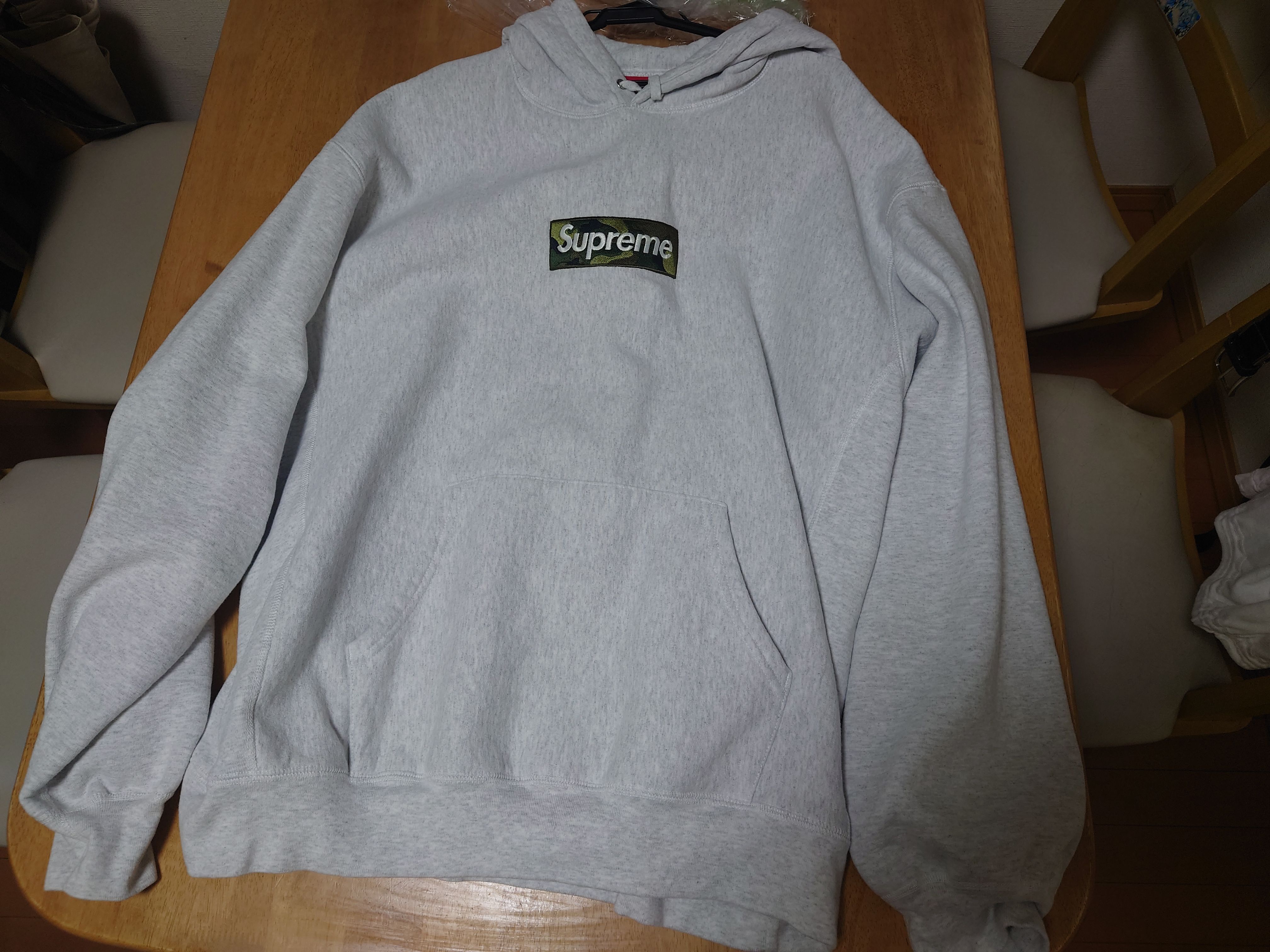 Supreme Box Logo Hooded Sweatshirt "Ash Grey" (23FW)