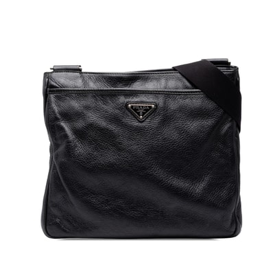 プラダ 三角ロゴプレート 斜め掛け ショルダーバッグ クロスボディ 2VH019 ブラック レザー レディース PRADA 中古