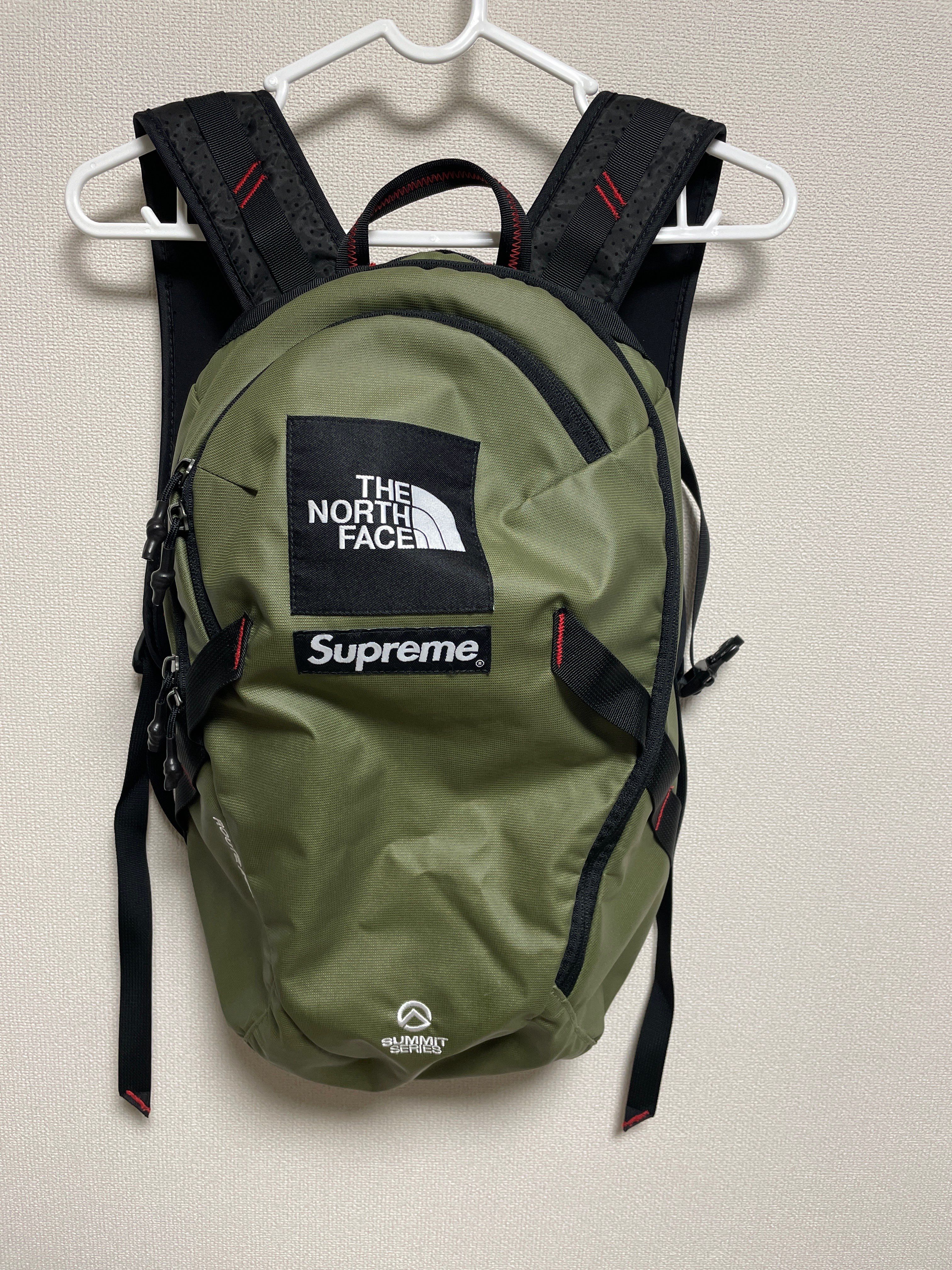 Supreme x The North Face Summit Series Outer Tape Seam Route Rocket Backpack "Olive"