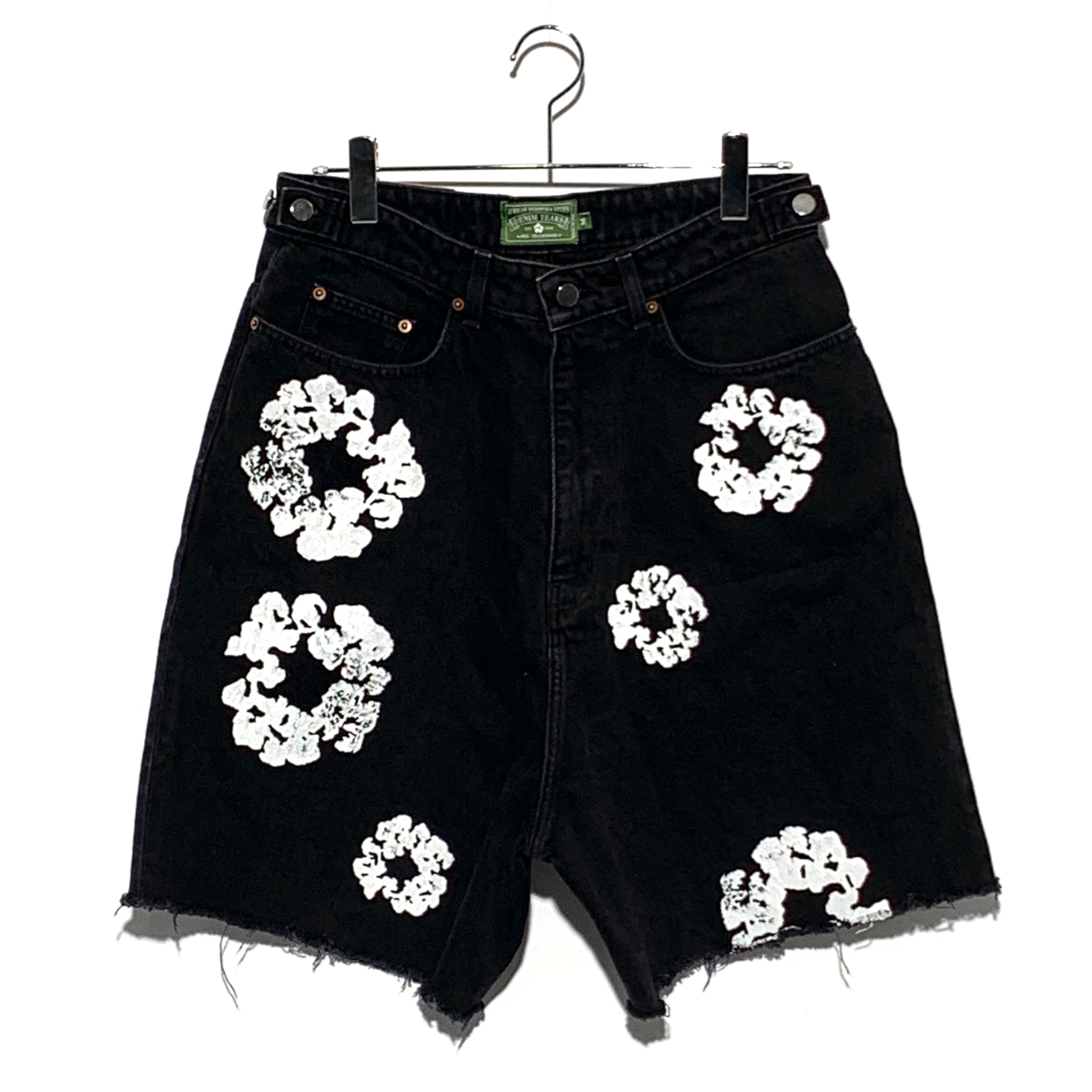 DENIM TEARS The Cotton Wreath Jean Short Black