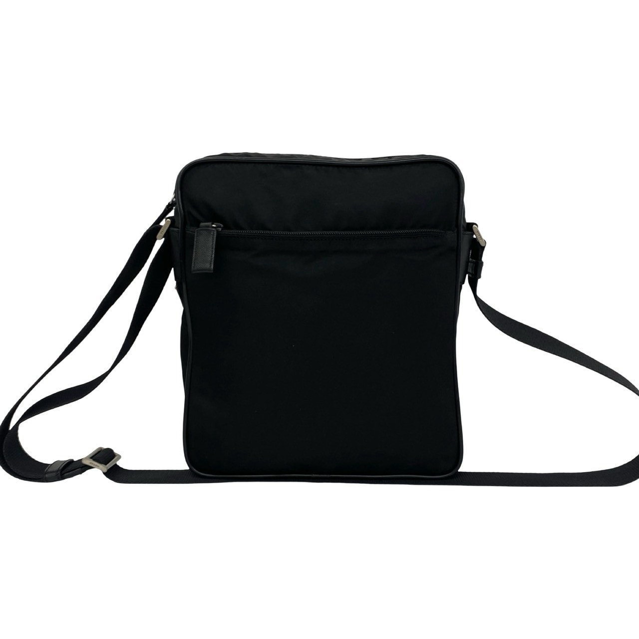 B (目立った傷や汚れなし)】PRADA プラダ 三角 ロゴ 金具 ナイロン B (目立った傷や汚れなし)】PRADA プラダ 三角 ロゴ 金具 ナイロン