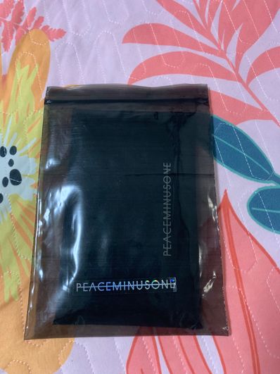PEACEMINUSONE PMO PASSPORT CASE #1 "Black" / G-DRAGON
