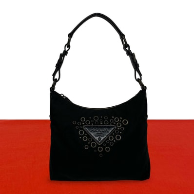 PRADA プラダ 三角ロゴ 金具 ナイロン レザー ショルダーバッグ ブラック
63472