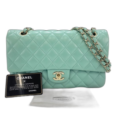 シャネル CHANEL マトラッセ 25 クラシックフラップ ゴールド金具 キャビアスキン ショルダーバッグ【中古】