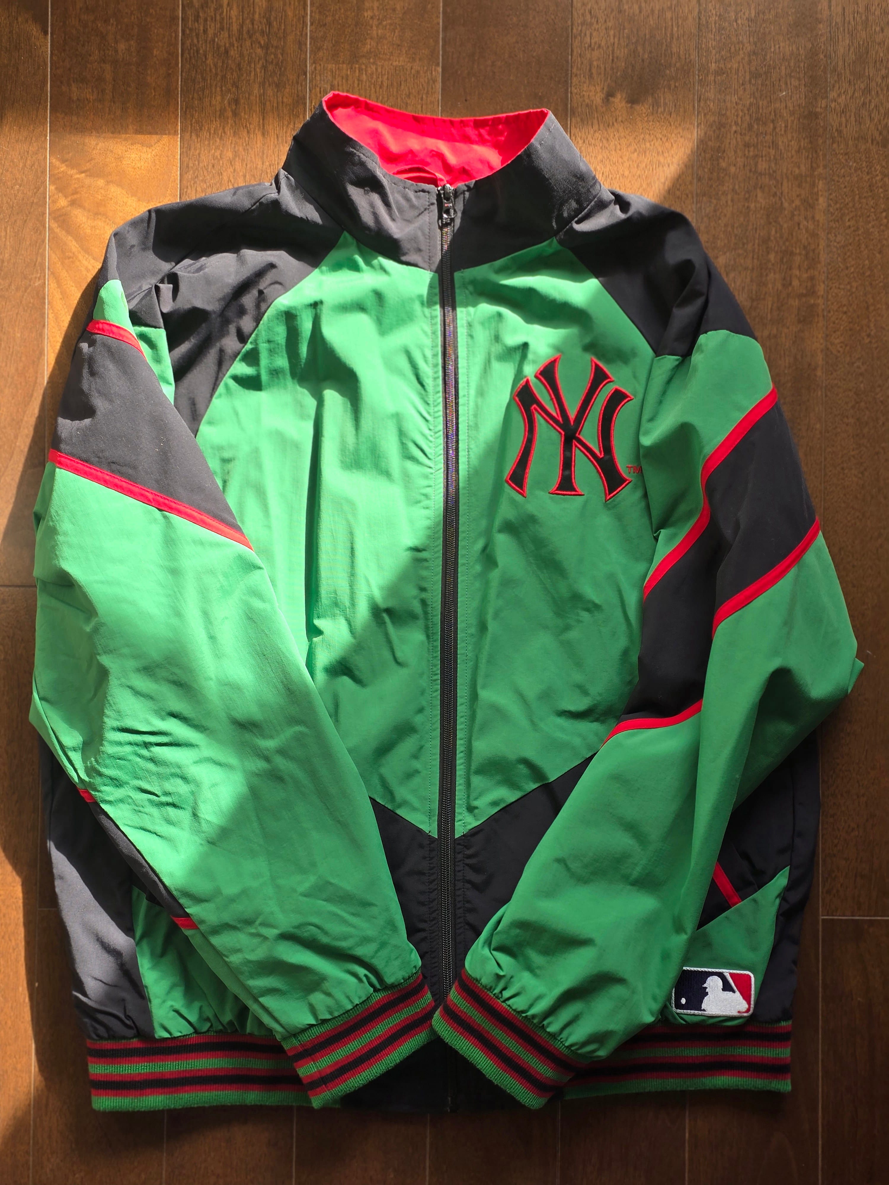 Supreme New York Yankees™ Track Jacket 