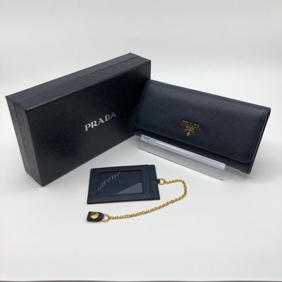 プラダ 長財布
