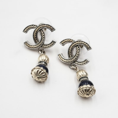 CHANEL(シャネル)メティエダール ココマーク ピアス アーカイブ ブルーストーン スイング ゴールド シルバー バイカラー レディース 【中古】