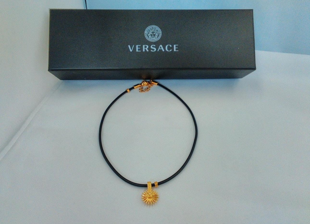 VERSACE