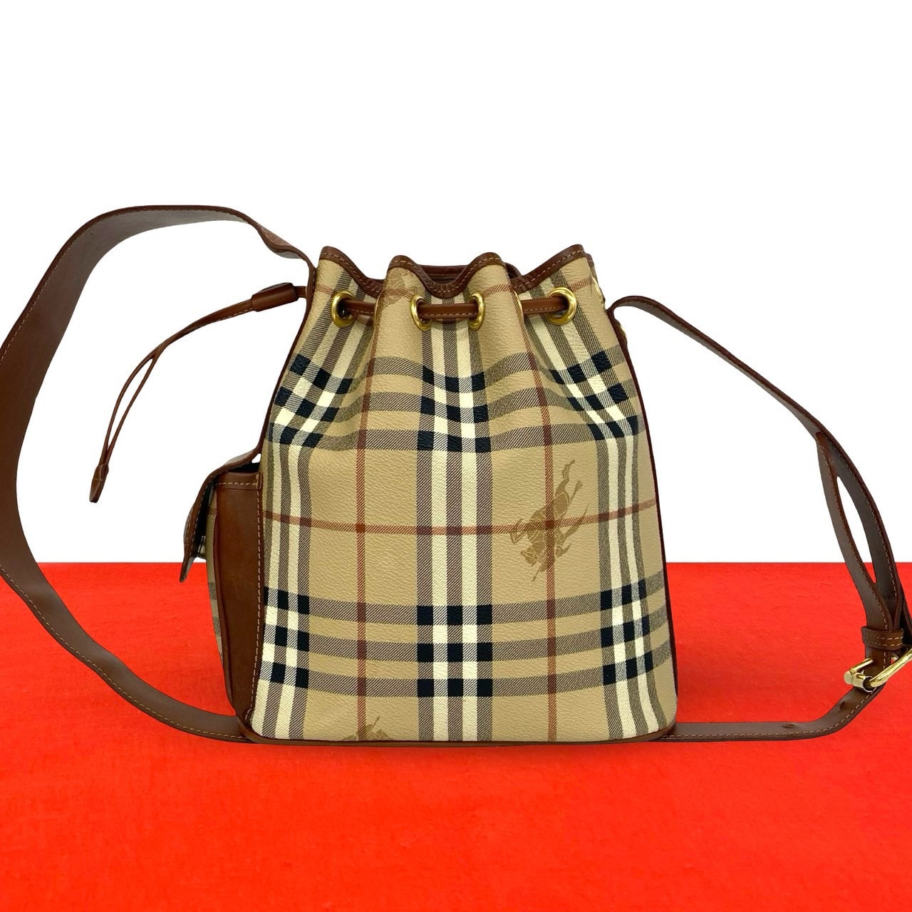BURBERRY バーバリー ノバチェック 柄 PVC レザー ショルダーバッグ ブラウン
 20174