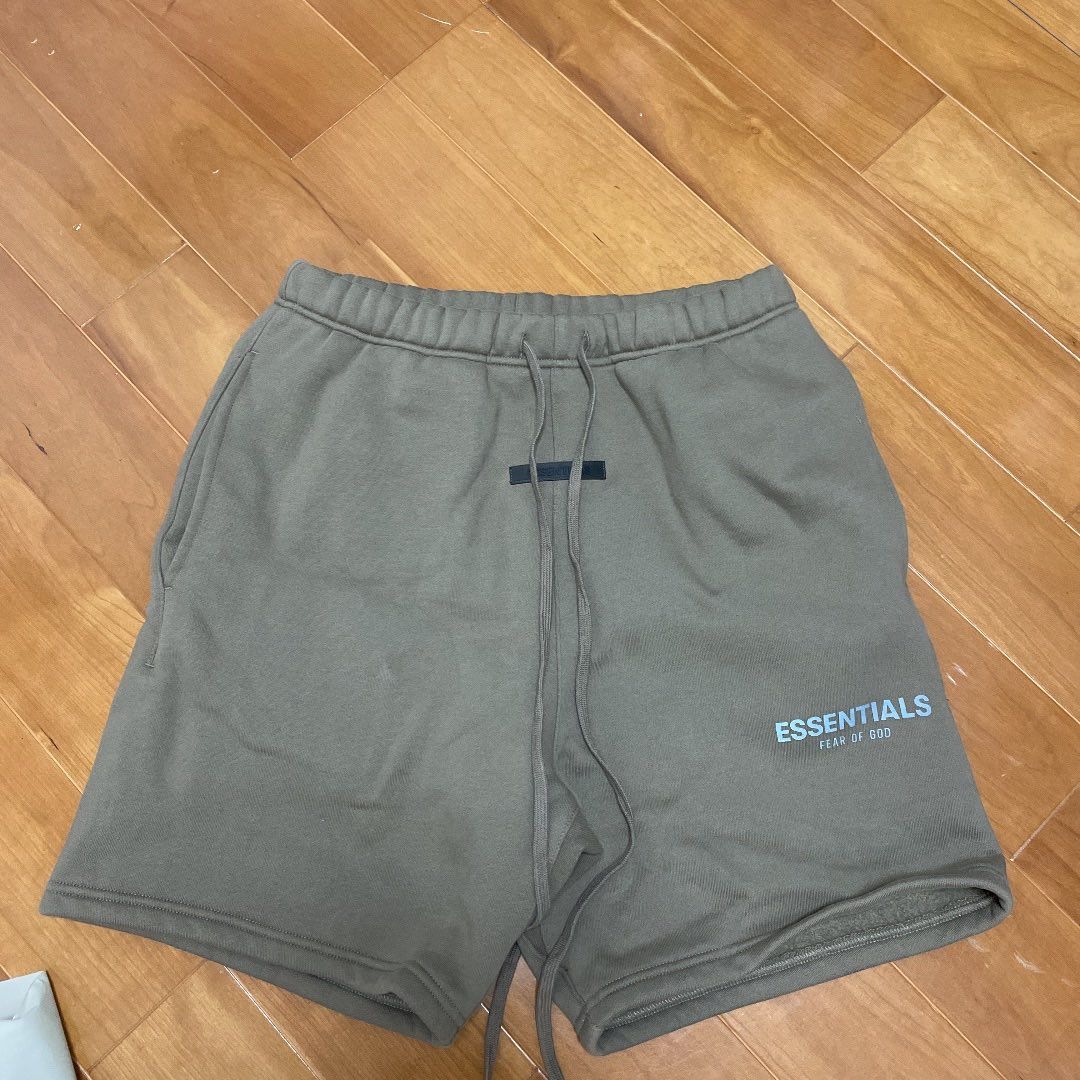 FEAR OF GOD ESSENTIALS SWEATSHORT "Harvest"