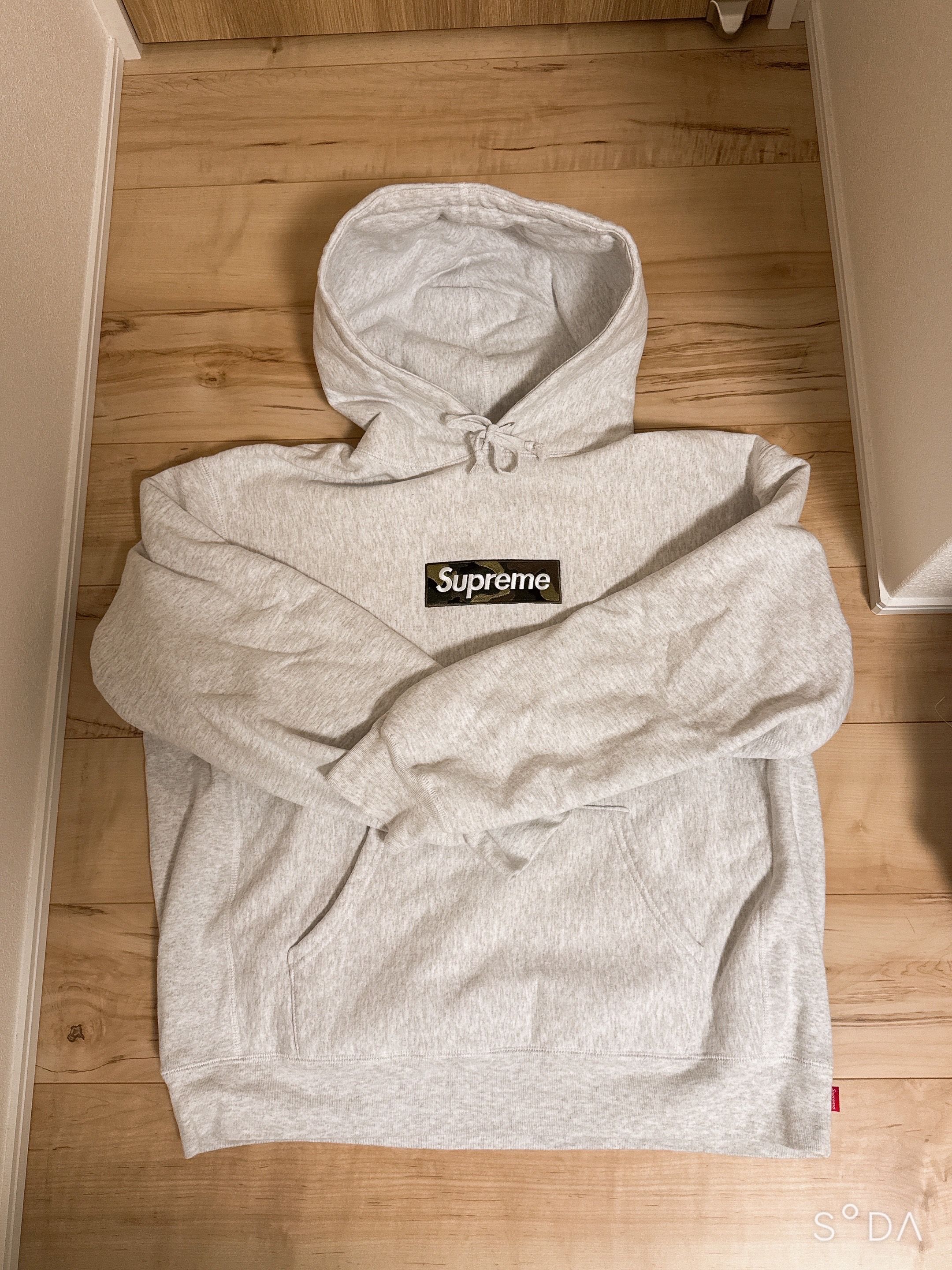 Supreme Box Logo Hooded Sweatshirt "Ash Grey" (23FW)