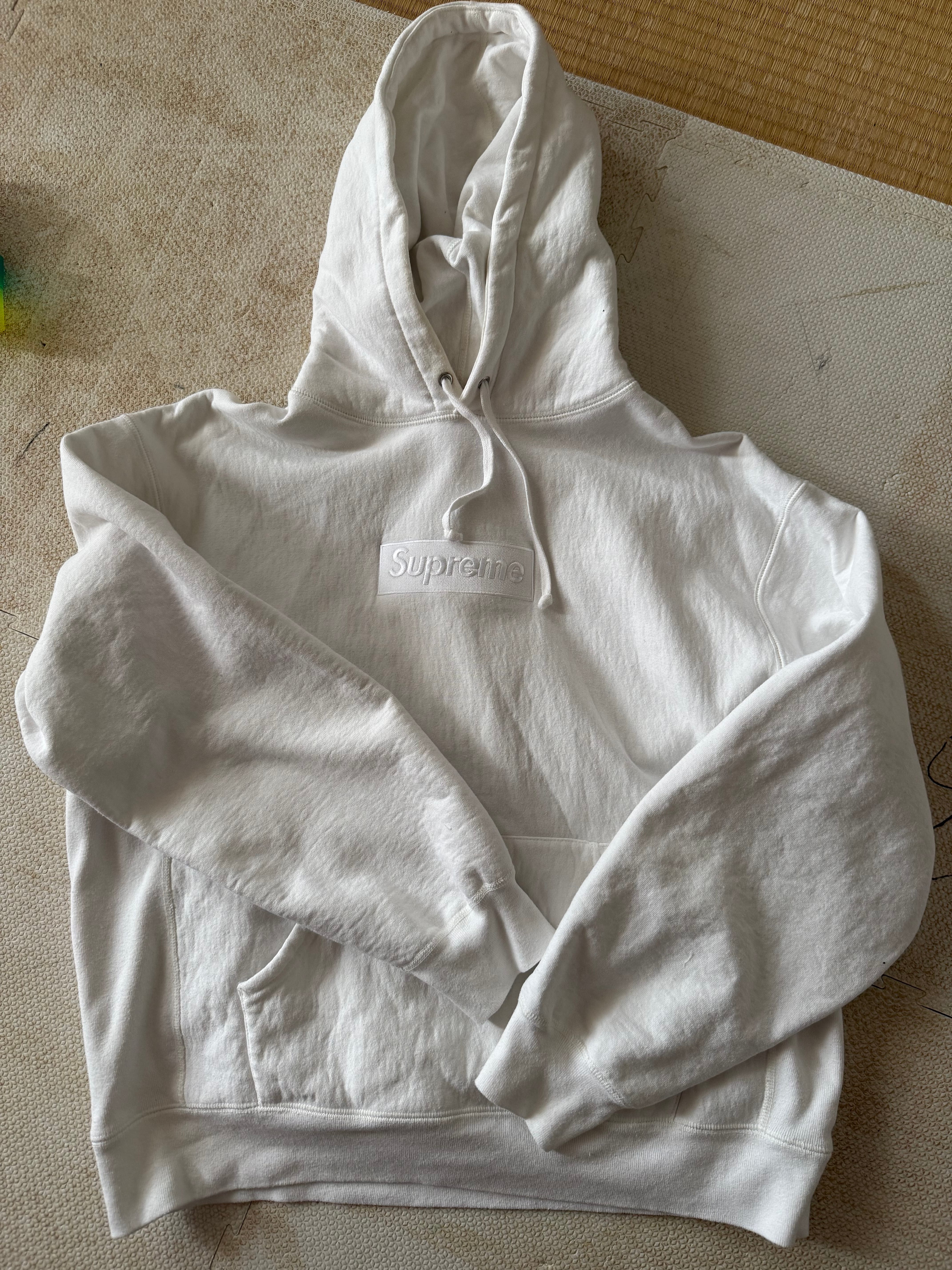 Supreme Box Logo Hooded Sweatshirt "White" (23FW)