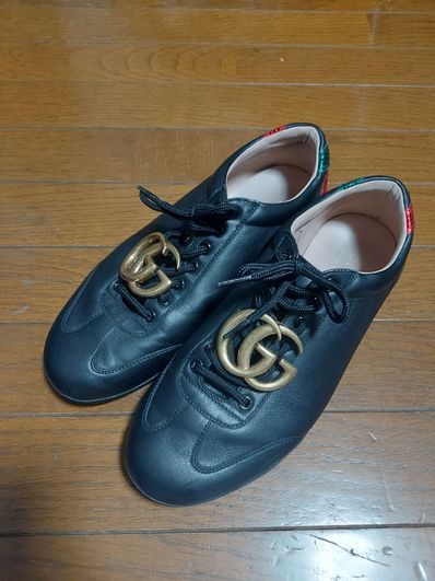 gucci レザースニーカー ggマーモント バックル ロゴ