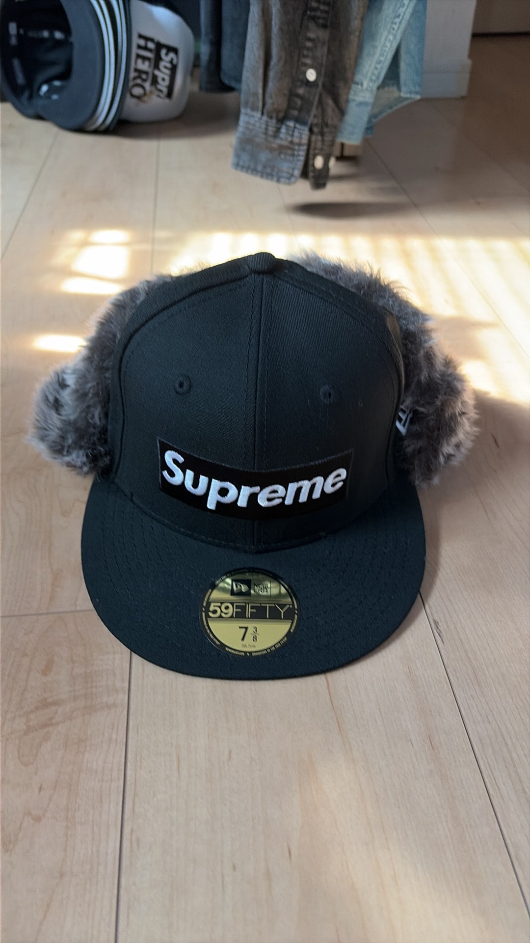 Supreme Earflap New Era® "Black"