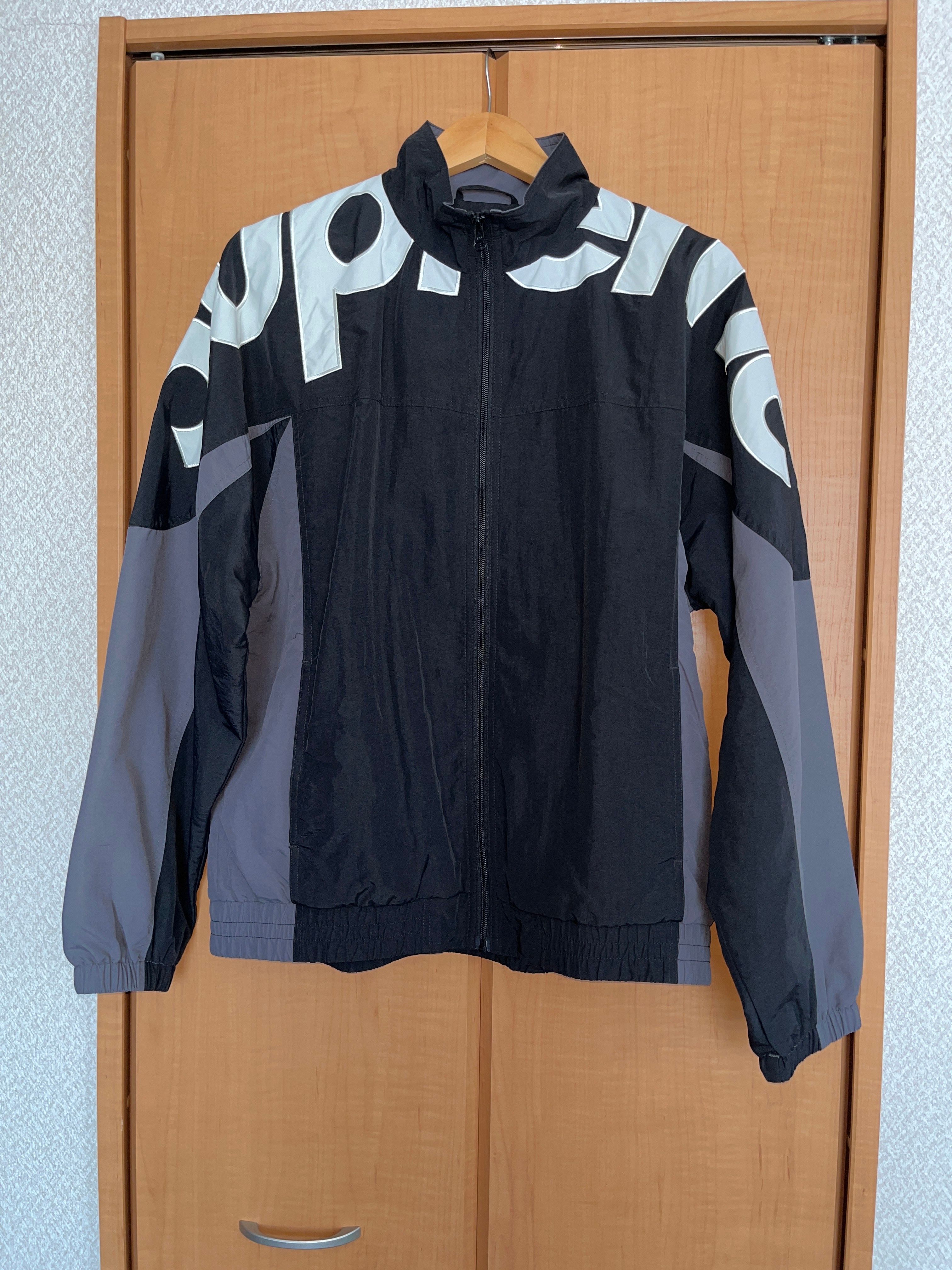 Supreme Shoulder Logo Track Jacket "Black"