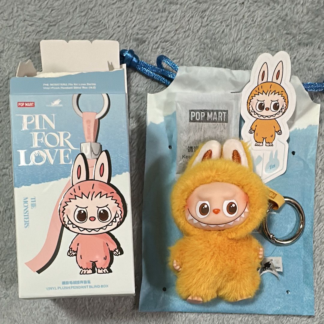 POP MART THE MONSTERS (LABUBU) Pin for Love Series-Vinyl Plush Pendant (N-Z) Y