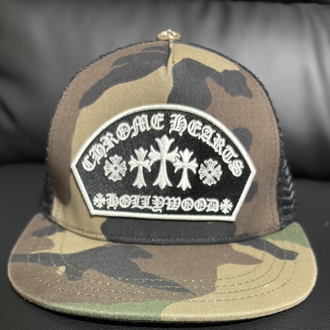 Chrome Hearts Trucker Cap Fabric Front 3 Cross Camouflage "White"
