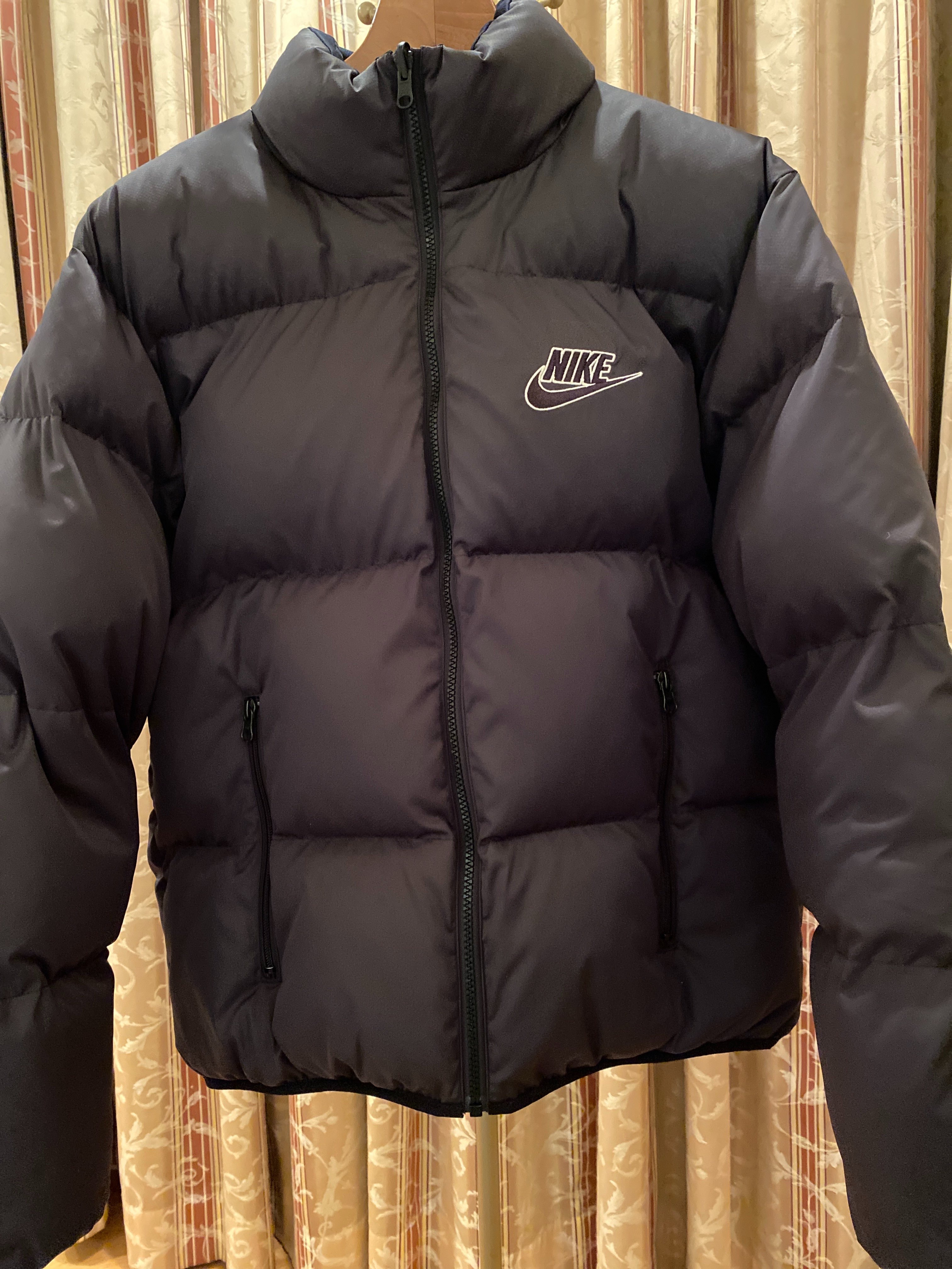 Supreme / Nike® Reversible Puffy Jacket "Black"