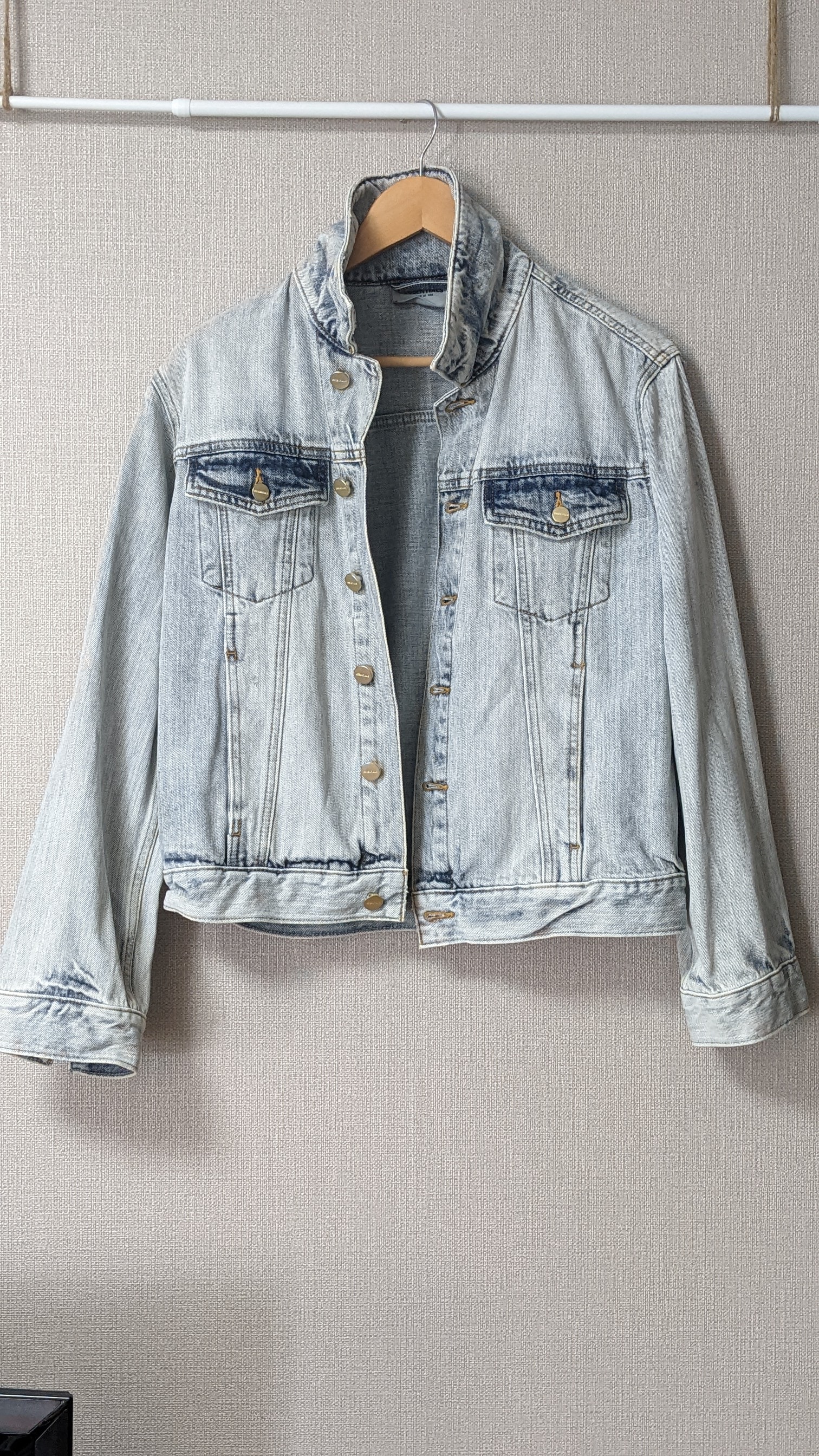 FEAR OF GOD ESSENTIALS Denim Trucker Jacket "Light Indigo"