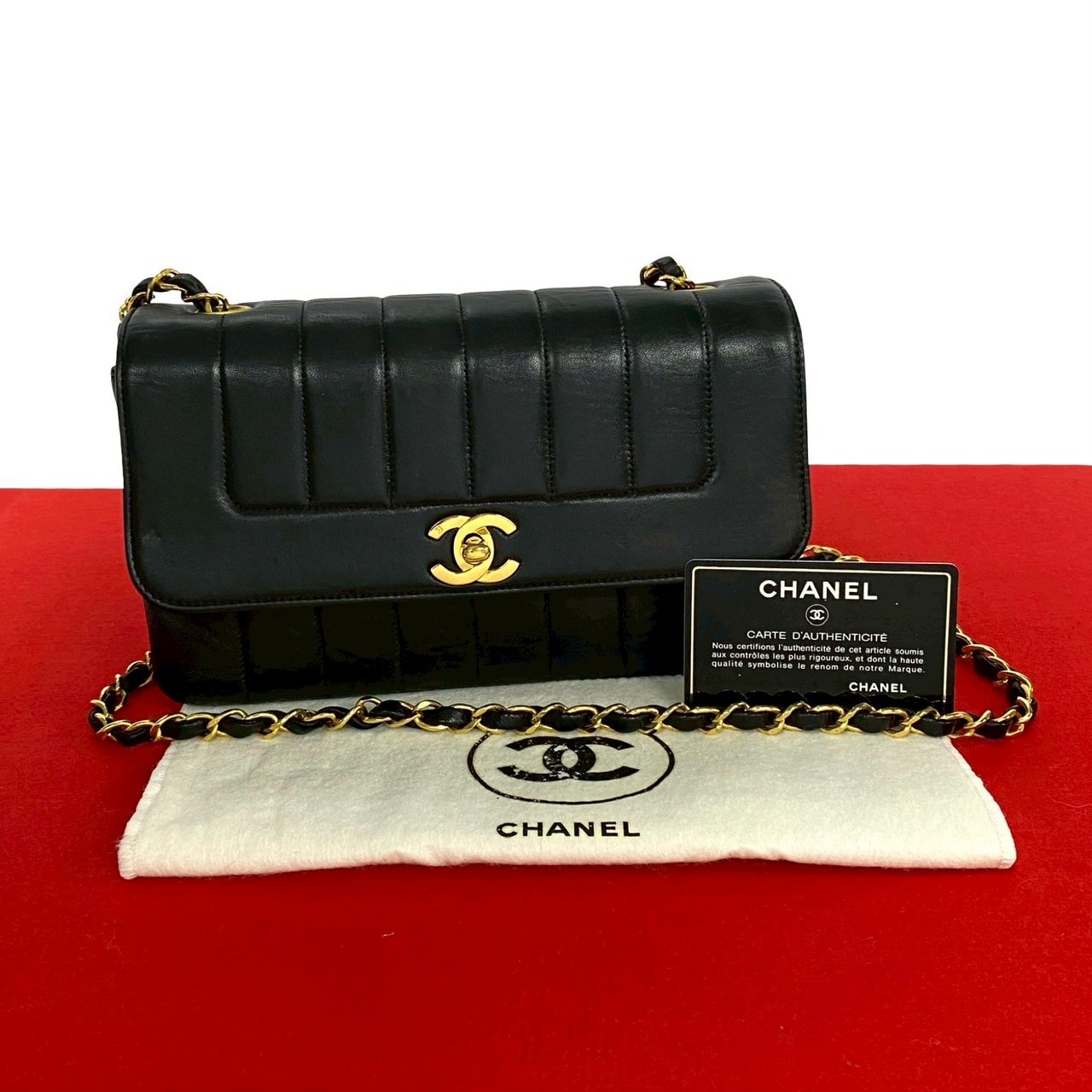 CHANEL シャネル マドモアゼル ココマーク ラムスキン ショルダーバッグ ブラック
 722-3