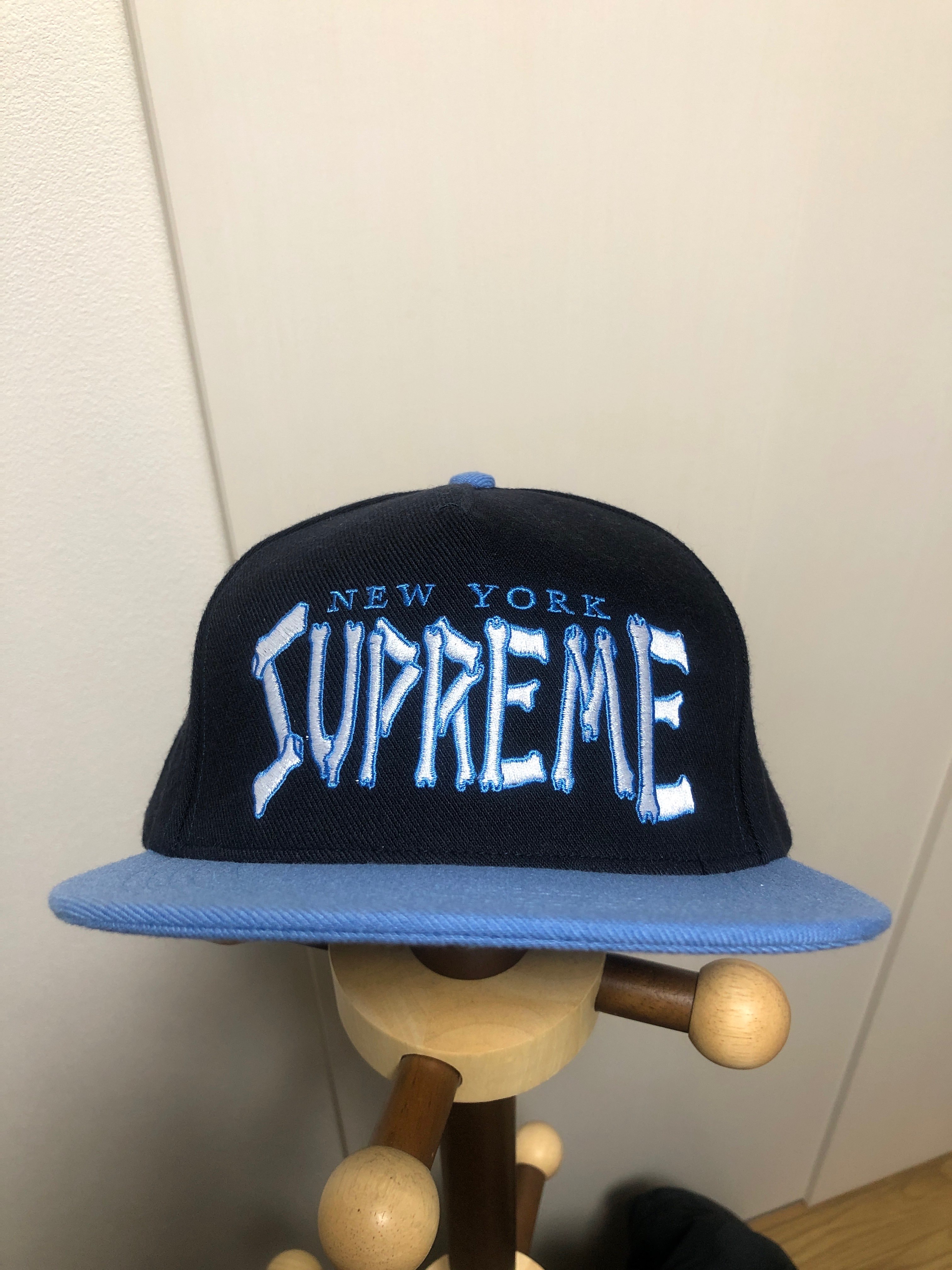 Supreme Bones Logo 5-Panel "Navy"