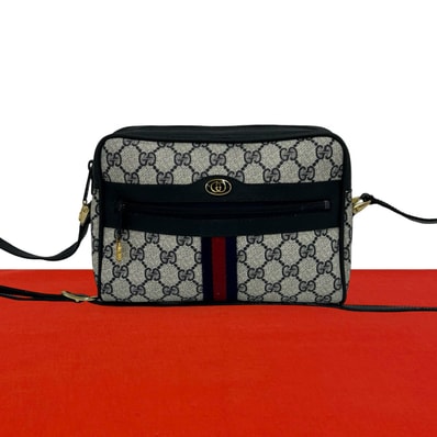 GUCCI グッチ シェリーライン GG ロゴ 金具 レザー PVC ショルダーバッグ ネイビー
79745