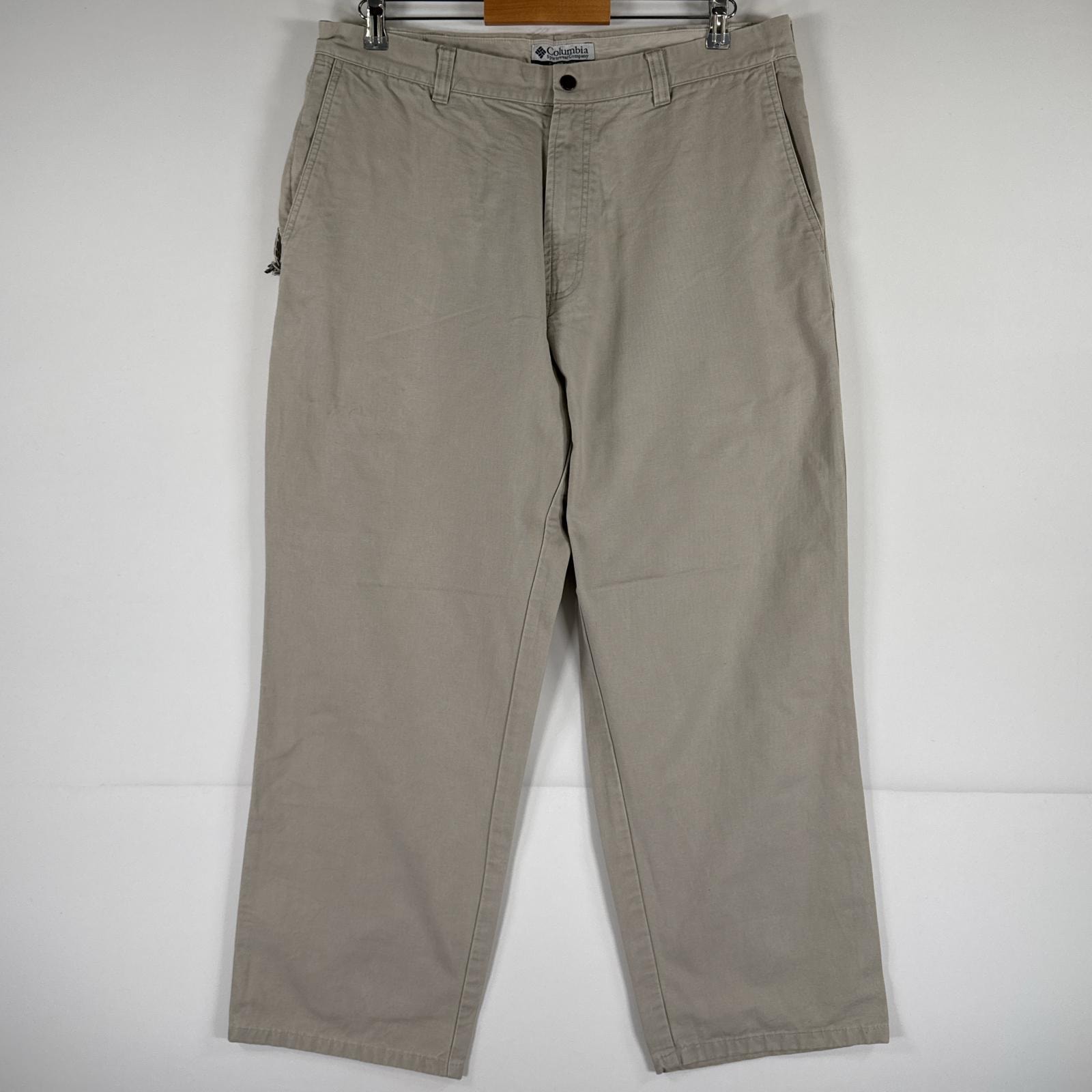 古着 コロンビア Columbia ダック パンツ カーゴパンツ ワークパンツ 大きいサイズ ワンポイント アウトドア w36  ベージュ メンズ