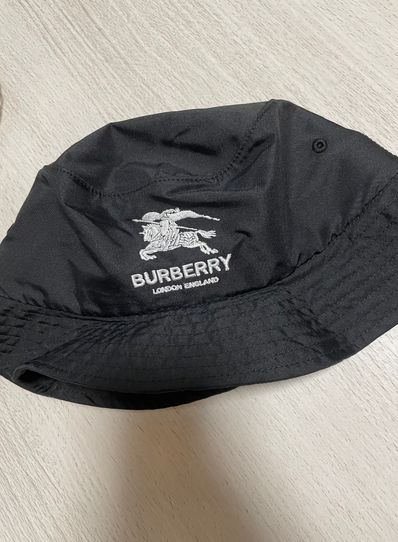 Supreme / Burberry Crusher "Black"