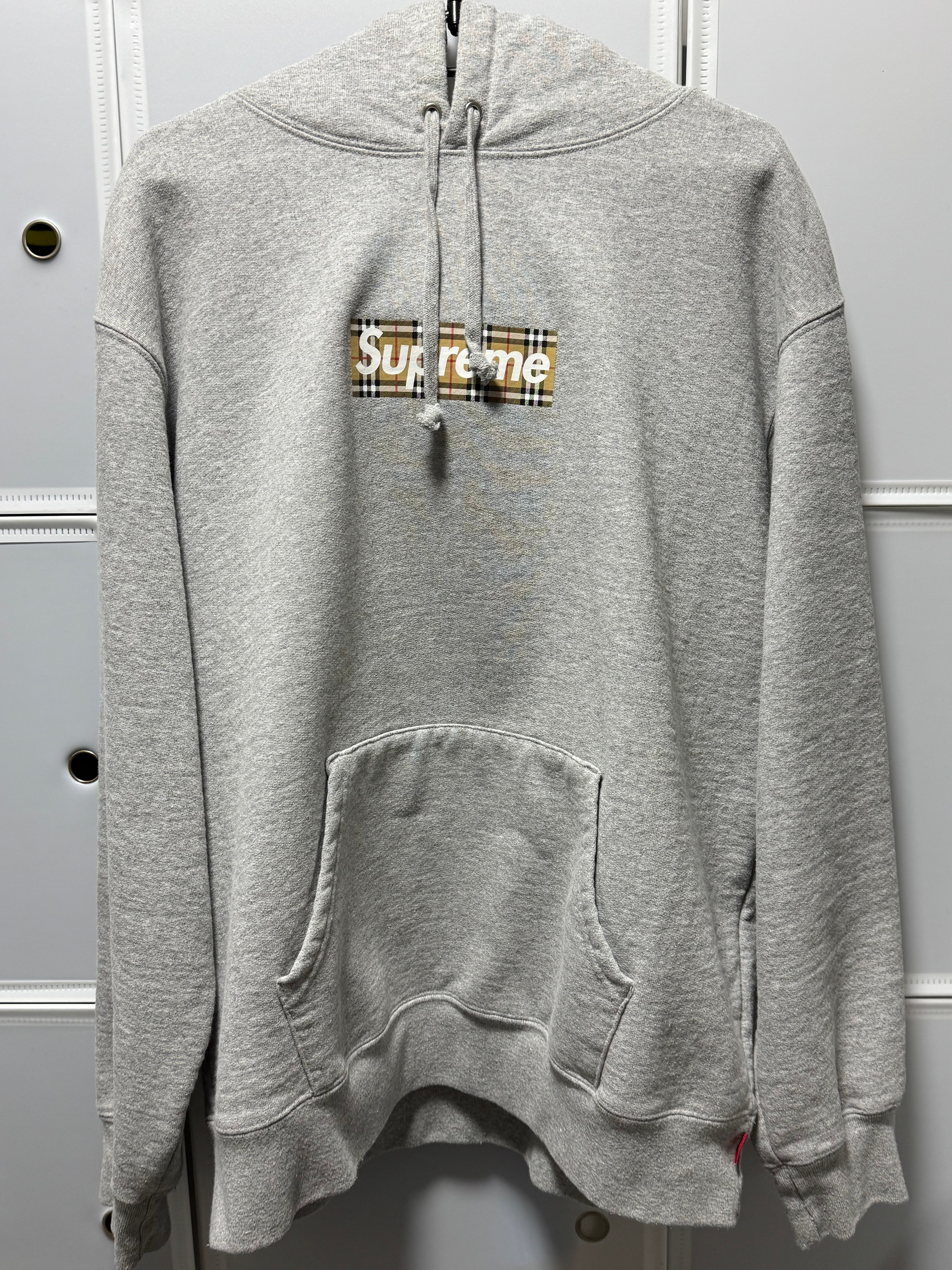 Supreme / Burberry Box Logo Hooded Sweatshirt "Heather Grey"