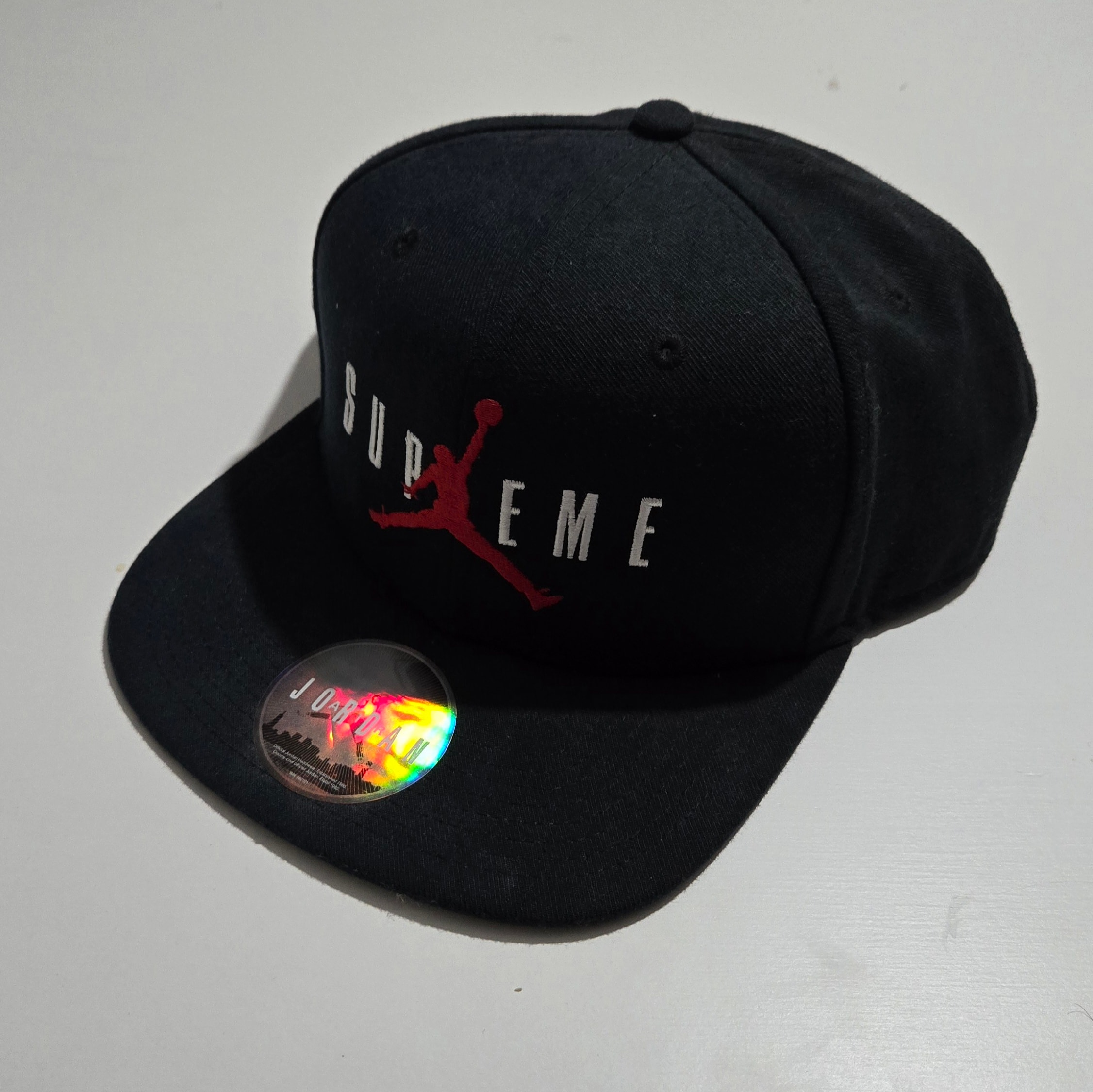Supreme NIKE Air Jordan 6-Panel Cap "Black"