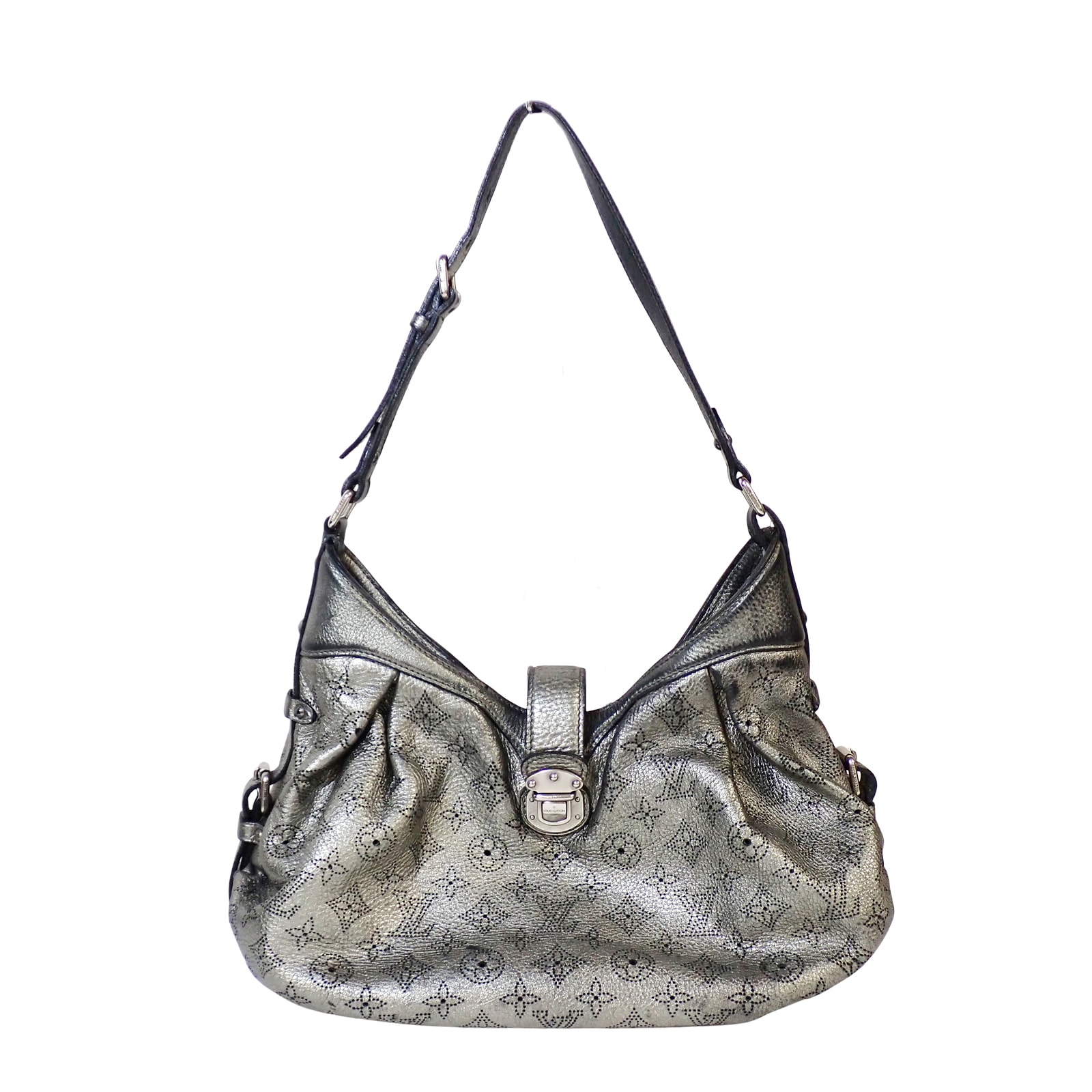 LOUIS VUITTON ルイ・ヴィトン  マヒナ XS アルジャン  M95718  メタリックシルバー  シルバー  レディース ショルダーバッグ
LV