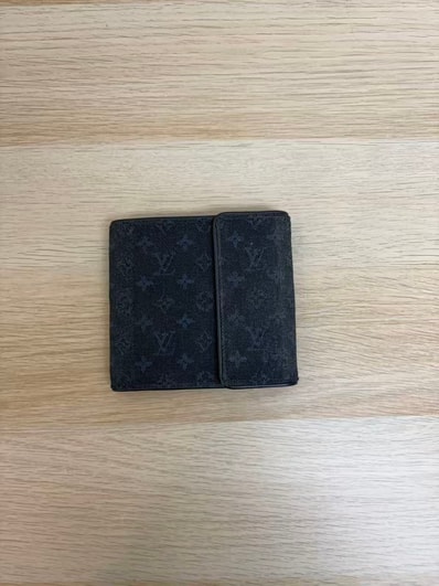 LOUIS VUITTON 二つ折り財布 ダークブルー