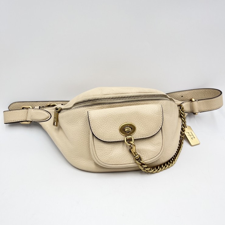 COACH(コーチ)×Jennifer Lopez チェーンベルトバッグ レザー クリーム ゴールド金具 ウエストバッグ ボディバッグ レディース 型番C6510【中古】