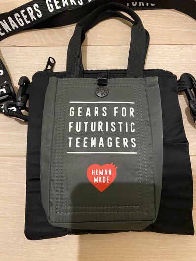 HUMAN MADE MINI HELMET BAG "Black"