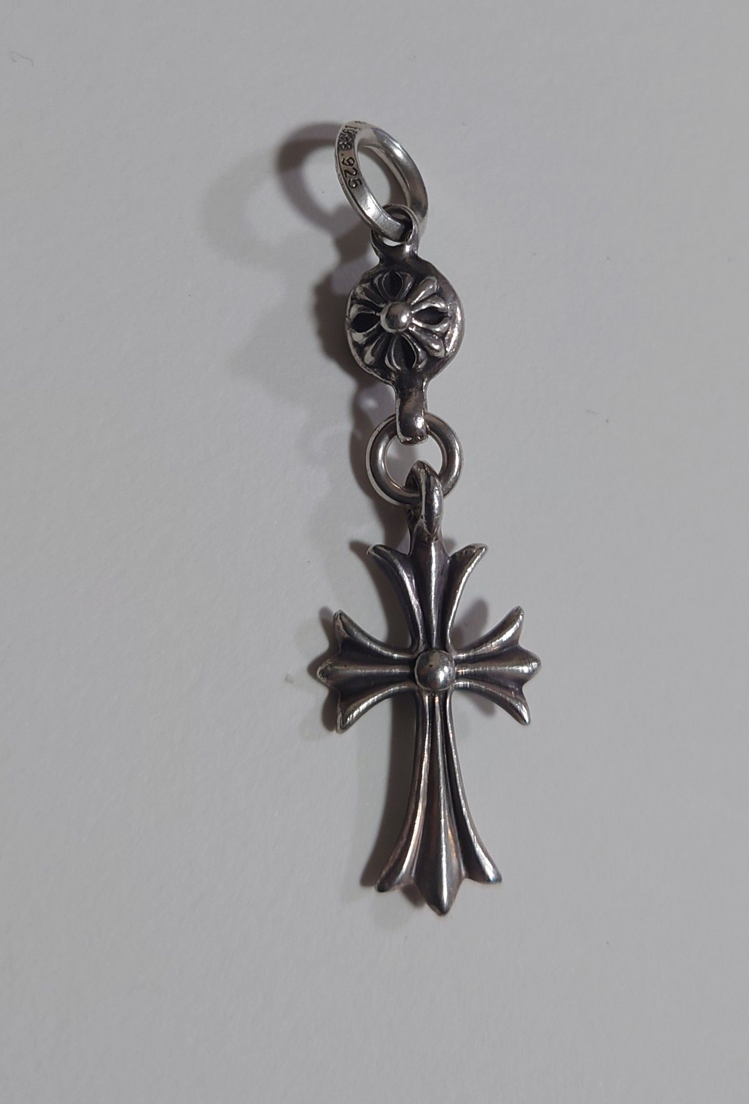 1ボールタイニーCHクロス ネックレストップ チャーム