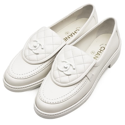 【新品同様】CHANEL シャネル レザーシューズ ローファー サイズ 38 レディース 24C G45474 クルーズ COCOマーク ロゴ ターンロック マトラッセ ラムスキン ドレス 革靴 箱付属 ホワイト 白 イタリア製