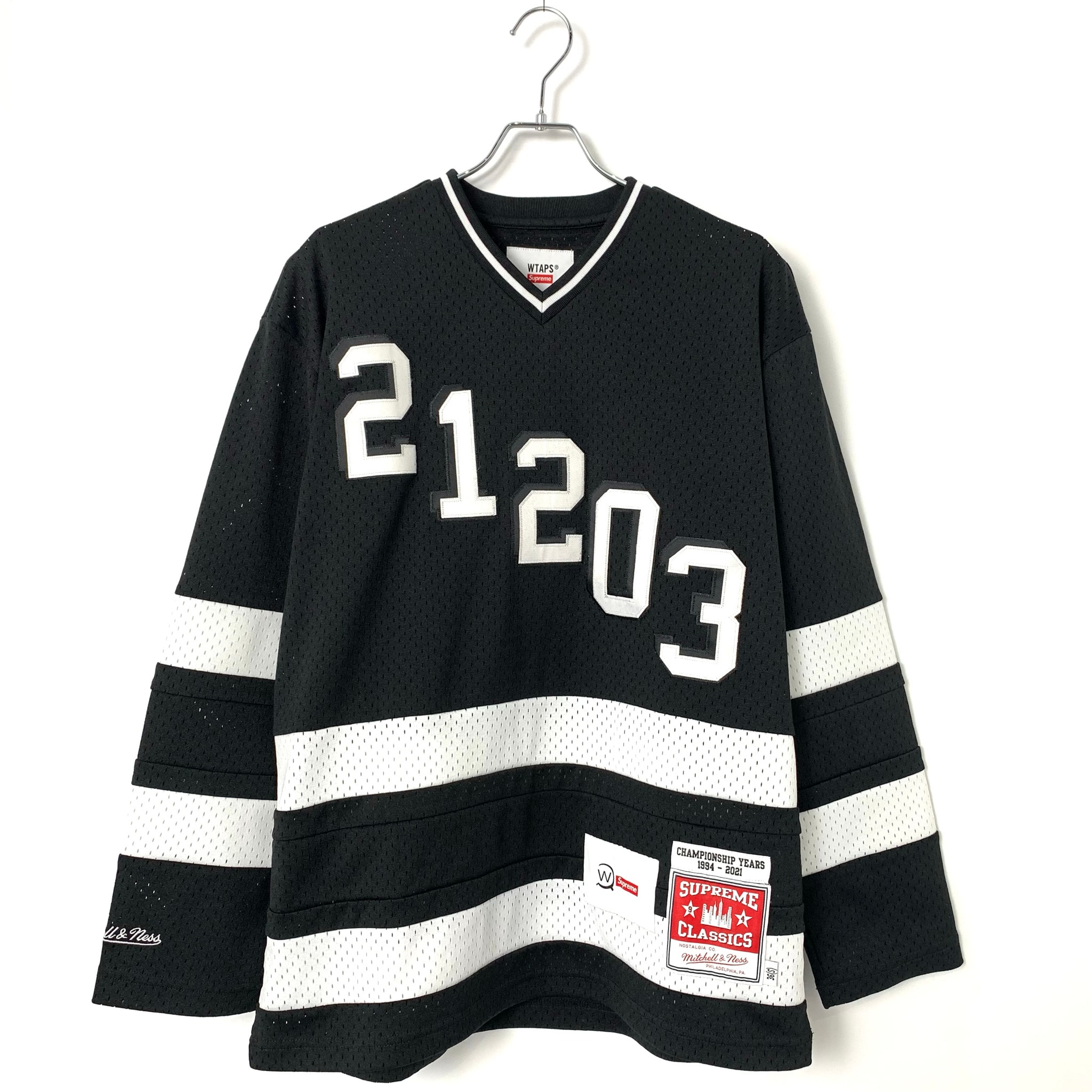 Supreme x WTAPS Mitchell & Ness Hockey Jersey "Black"