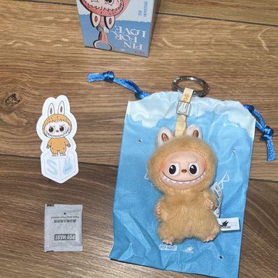 POP MART THE MONSTERS (LABUBU) Pin for Love Series-Vinyl Plush Pendant (N-Z) S