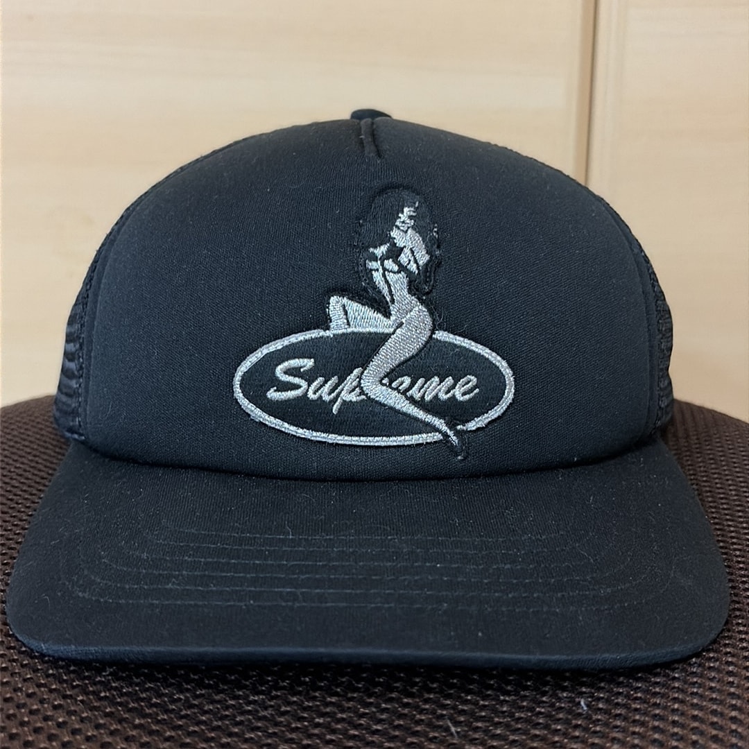 Supreme Pinup Mesh Back 5-Panel "Black"
