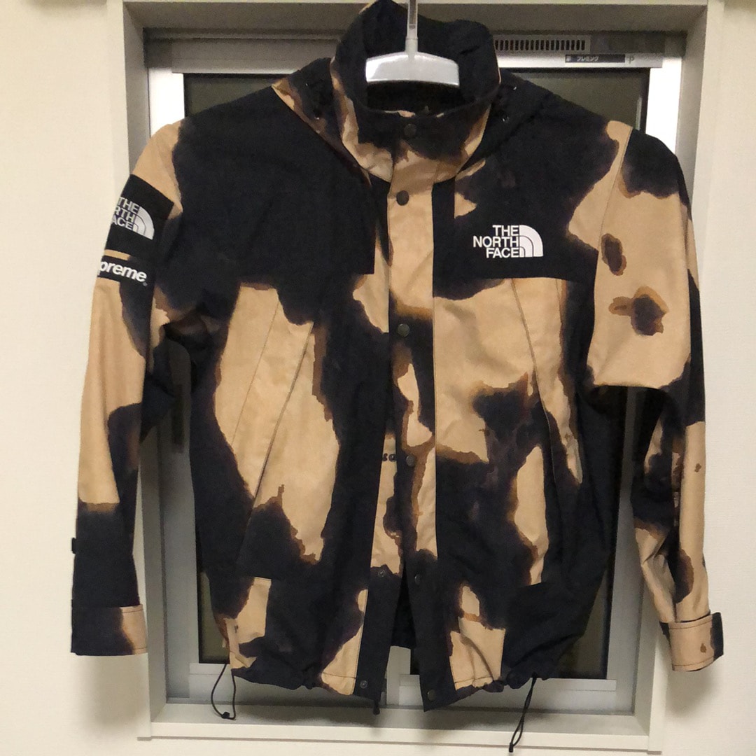Supreme x The North Face Bleached Denim Print Mountain Jacket "Black"