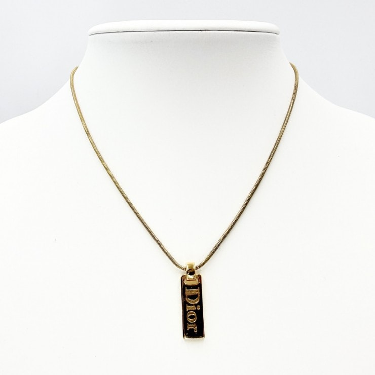 Christian Dior(クリスチャン・ディオール)ロゴプレートネックレス ヴィンテージ ネックレス ゴールドカラー メタル CDチャーム付 全長約44cm【中古】