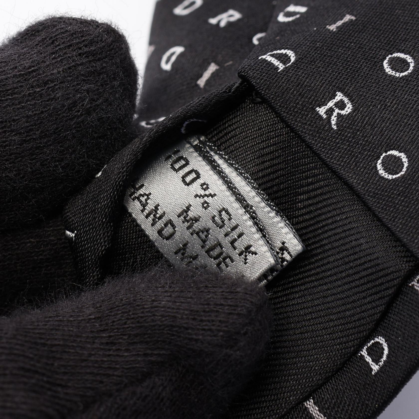 A (未使用に近い)】ディオール Dior ロゴ総柄 ネクタイ 衣料品 シルク