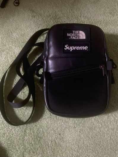 Supreme x The North Face Leather Shoulder Bag "Black"